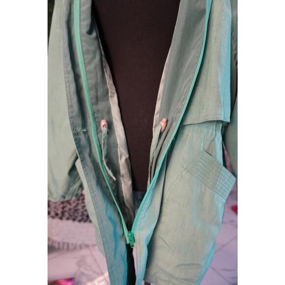 Vintage Utex RainCoat Windbreaker - Picture 6 of 8